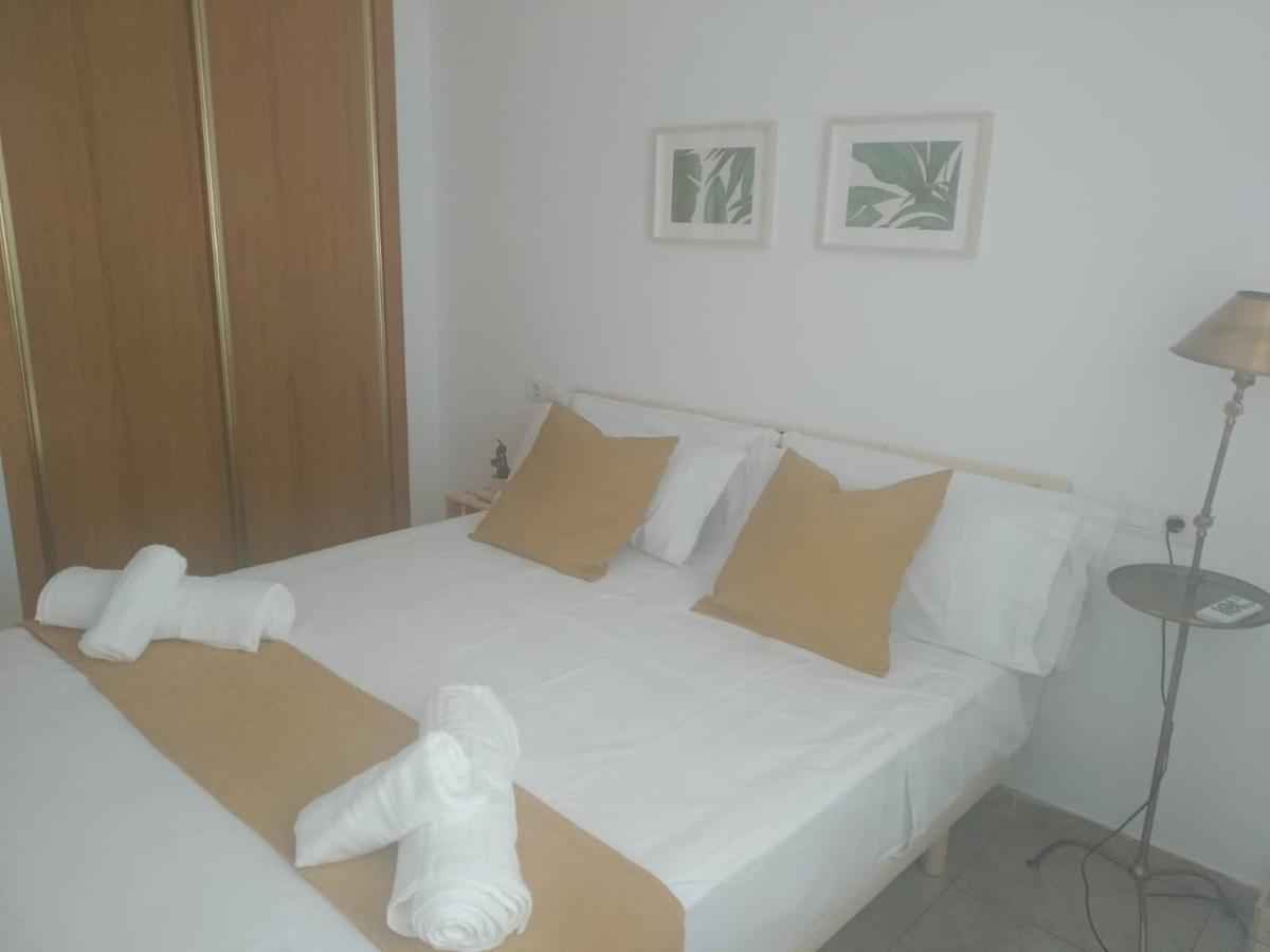 Love Rent4 Malaga Spiteri Exterior photo